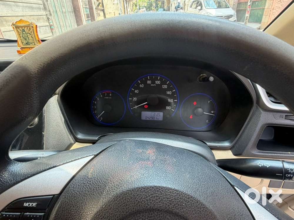 Honda Amaze Petrol 2017