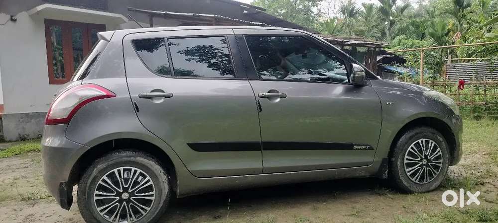 Maruti Suzuki Swift 2012 Petrol 65000 Km Driven
