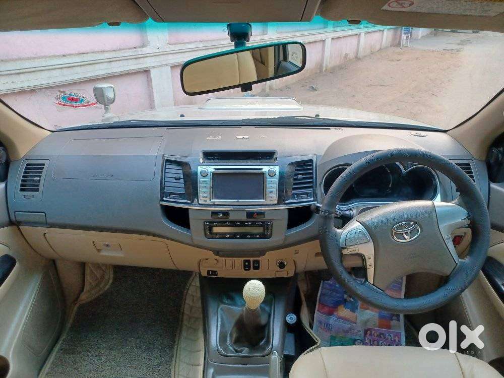 Toyota Fortuner 3.0 4x2 Mt, 2012, Diesel