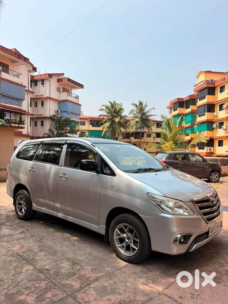Toyota Innova Diesel 2011
