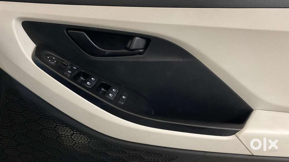 Hyundai Creta 1.5 Ex Petrol, 2022, Petrol