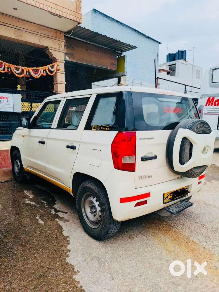 Mahindra Tuv 300 2019 Variant T4