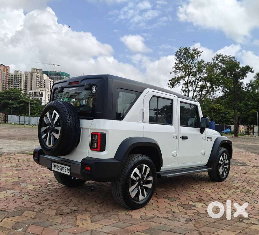 Mahindra Thar Roxx Ax7l Rwd At, 2025, Petrol