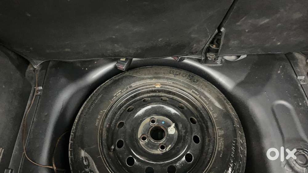 Maruti Suzuki Swift Vxi, 2015, Petrol