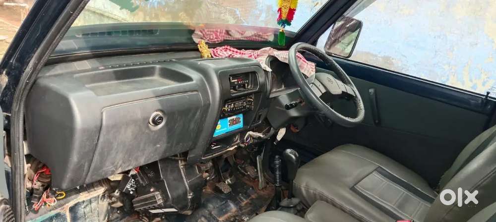 Maruti Suzuki Omni 2017 Lpg 93000 Km Driven