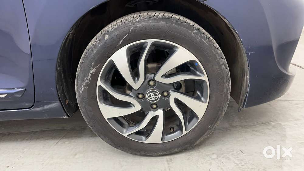Toyota Glanza V Cvt, 2019, Petrol