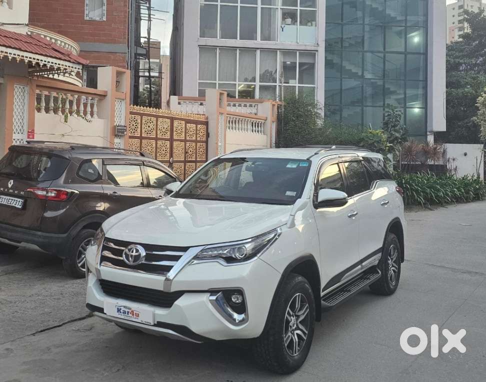 Toyota Fortuner 4x2 At 2.8 Diesel, 2019, Diesel