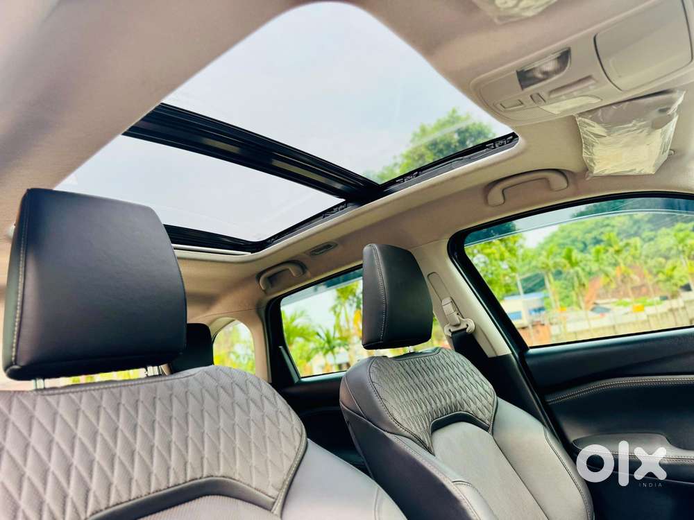 Maruti Suzuki Grand Vitara 1.5 Alpha Smart Hybrid At, 2024, Petrol