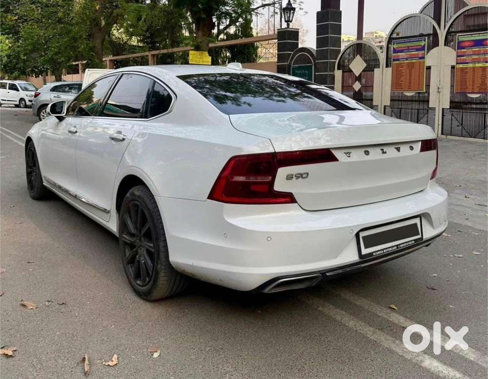 Volvo S90 55000 Km Driven