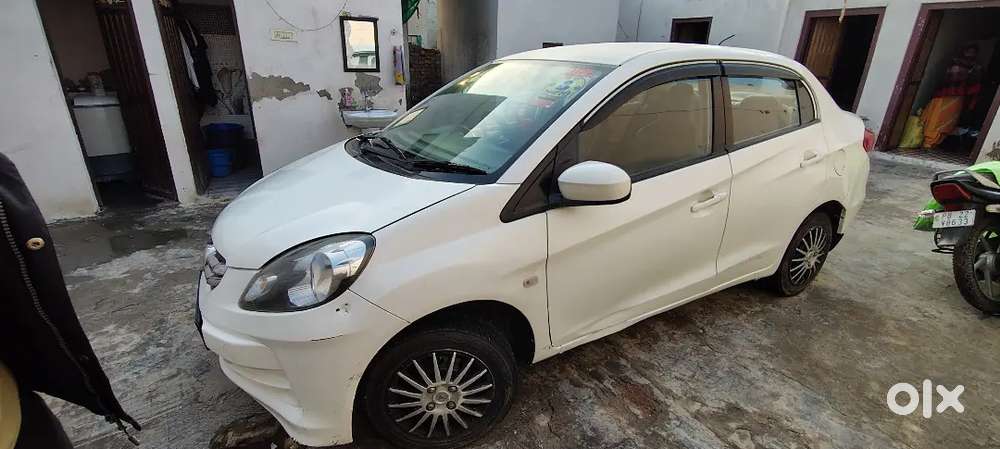Honda Amaze 2013 Diesel Well Maintained
