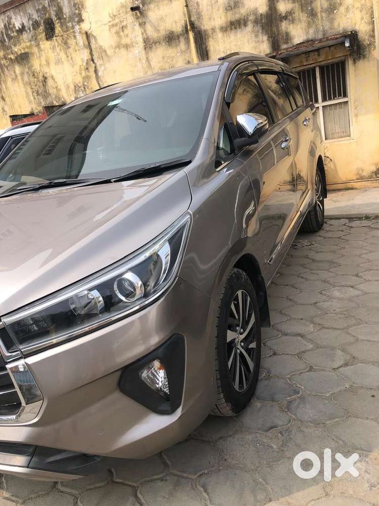 Toyota Innova Crysta [2020-ongoing] 2.7 Zx At 7 Str, 2022, Petrol