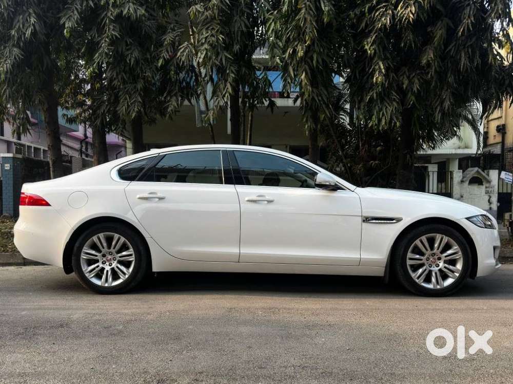 Jaguar Xf 2.0 Diesel Portfolio, 2017