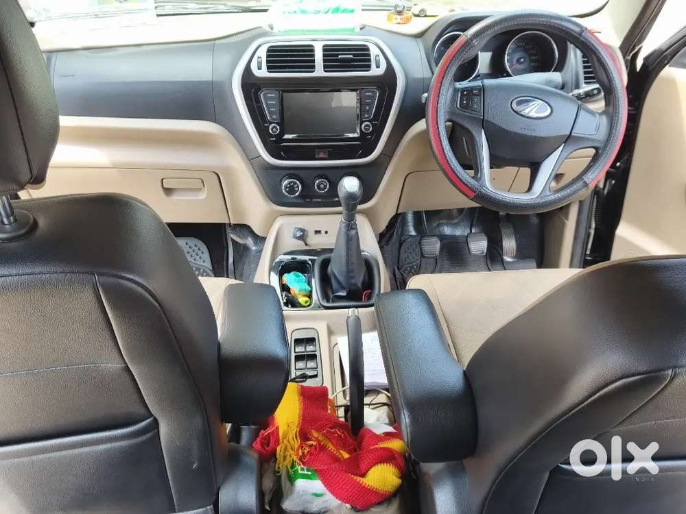 Mahindra Tuv 300 2018