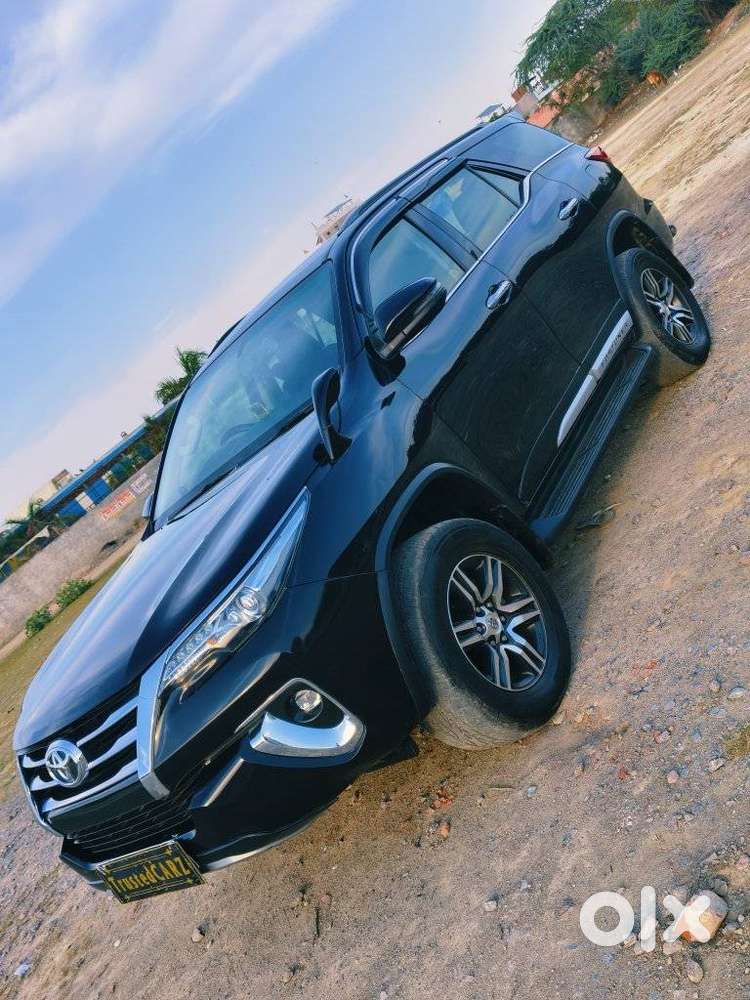 Toyota Fortuner 4x2 At 2.8 Diesel, 2019, Diesel