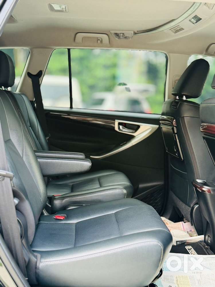 Toyota Innova Crysta Diesel 40000 Km Driven