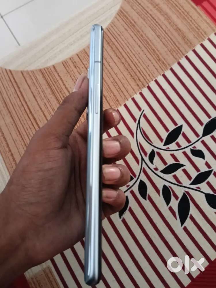 OnePlus 9RT 5G — 8/128GB Excellent condition - Mobile Phones in