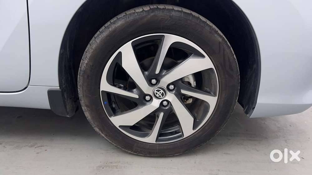 Toyota Glanza 1.2 V, 2023, Petrol