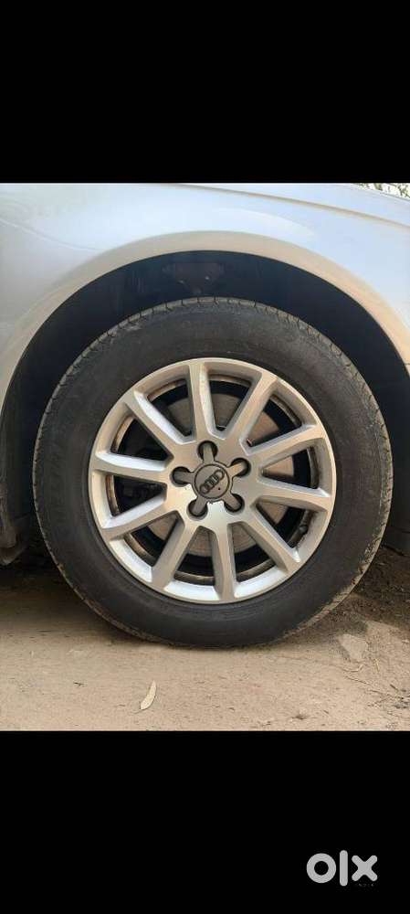 Audi A4 35 Tfsi Premium + Sunroof, 2015, Petrol