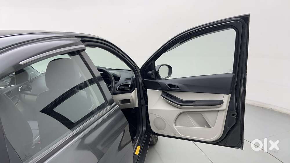 Tata Tigor Xz Cng, 2023, Cng & Hybrids