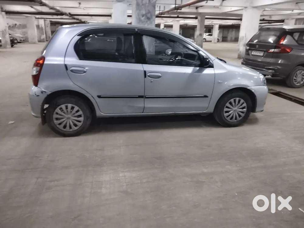 Toyota Etios Liva 2019 Cng & Hybrids 128000 Km Driven