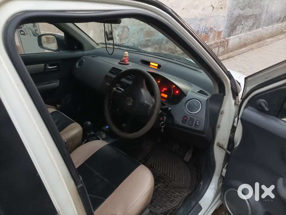 Swift Dezire 2011 Model