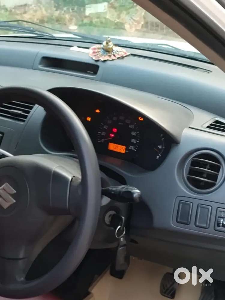 Maruti Suzuki Swift Dzire Tour 2015 Diesel 135000 Km Driven