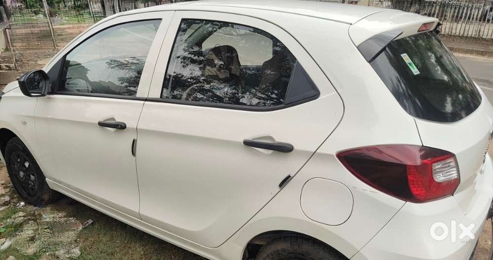 Tata Tiago Petrol 1.2 2024