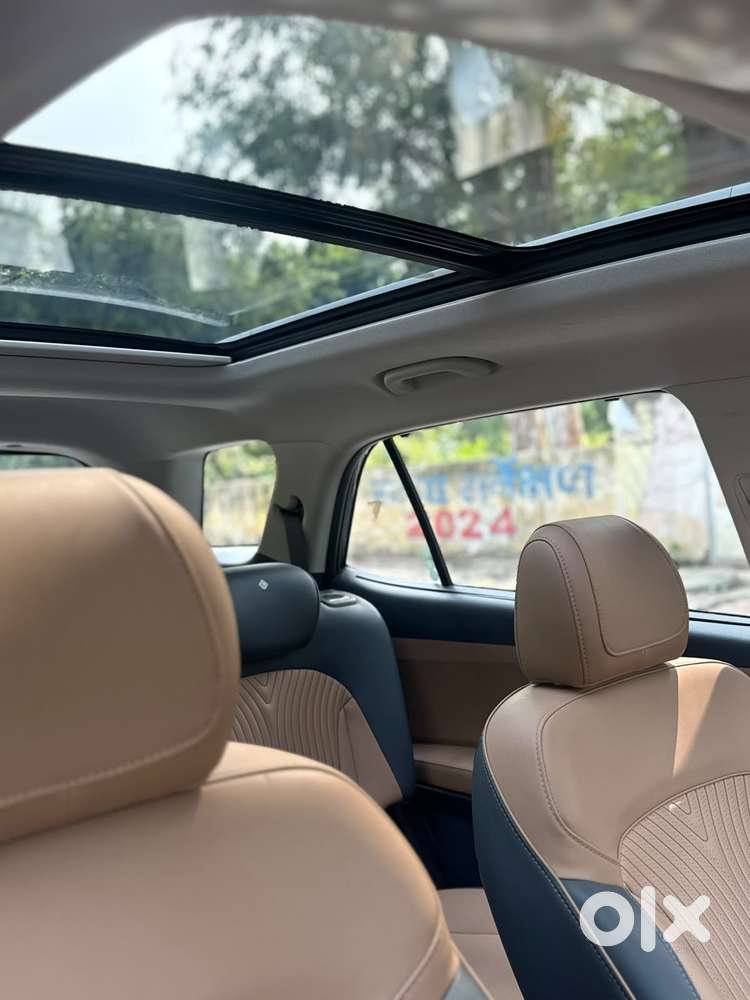 Hyundai Alcazar Platinum, 2024, Petrol