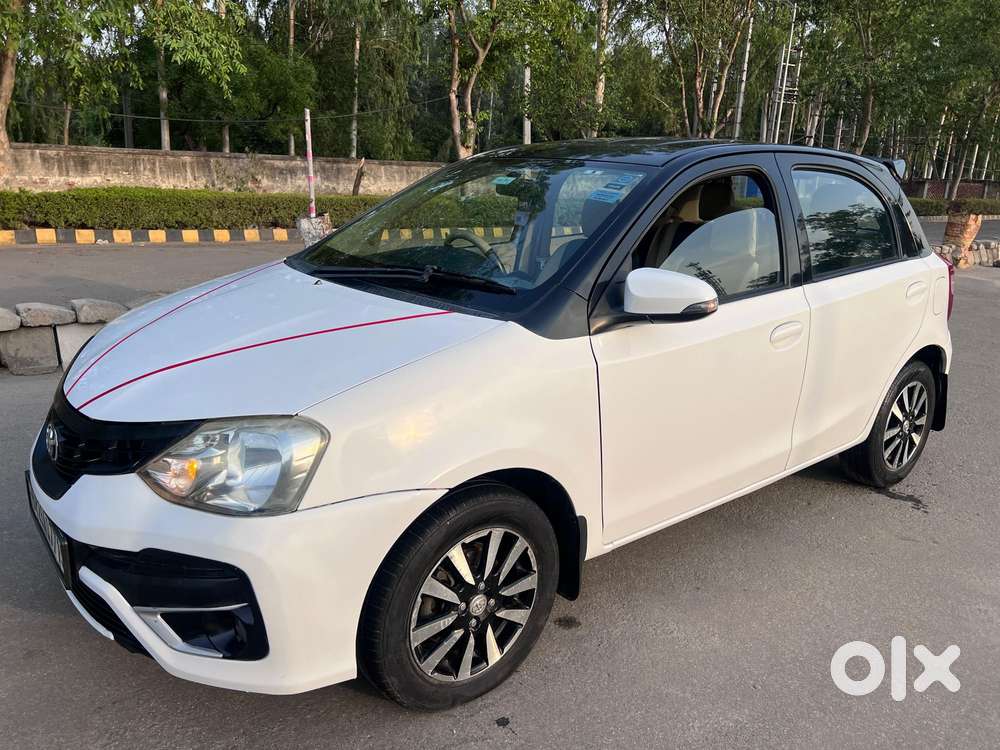 Toyota Etios Liva, 2017, Petrol