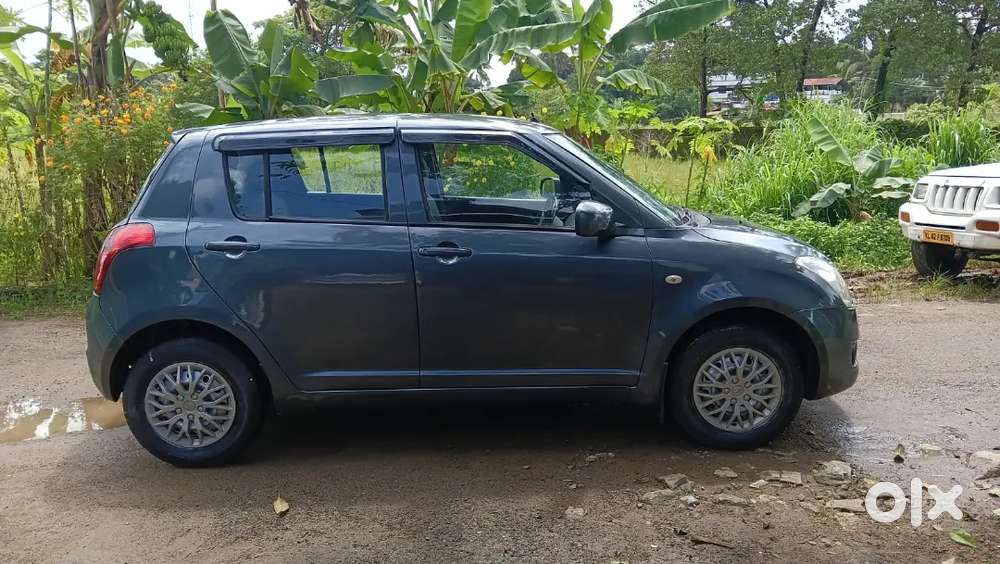 Maruti Suzuki Swift Lxi 2006