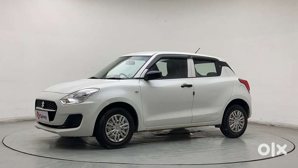 Maruti Suzuki Swift 1.3 Lxi, 2022, Petrol