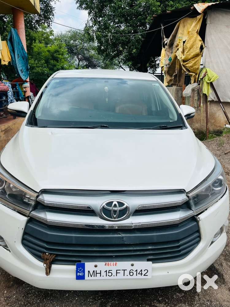 Toyota Innova Crysta 2017