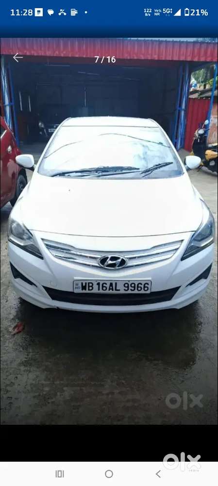 Hyundai Fluidic Verna 2015
