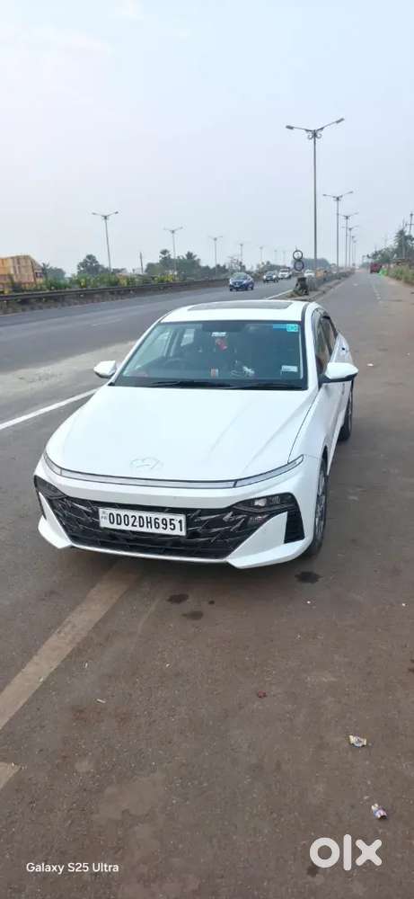 Hyundai Verna 1.5 Petrol Manual 20000 Km 1st