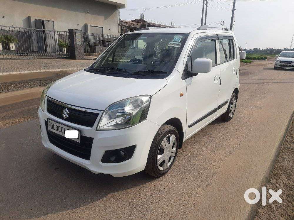 Maruti Suzuki Wagon R 1.0 Vxi Amt, 2016, Petrol
