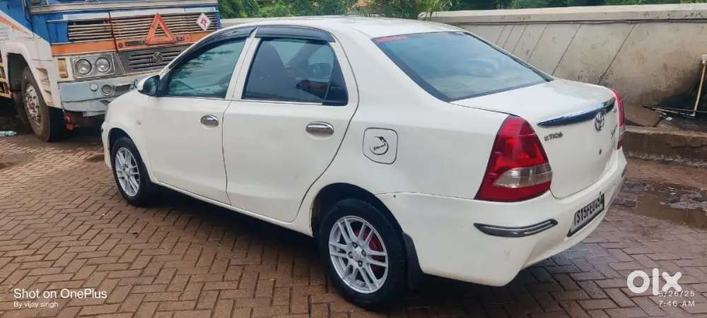 Toyota Etios 2015 Diesel 330000 Km Driven