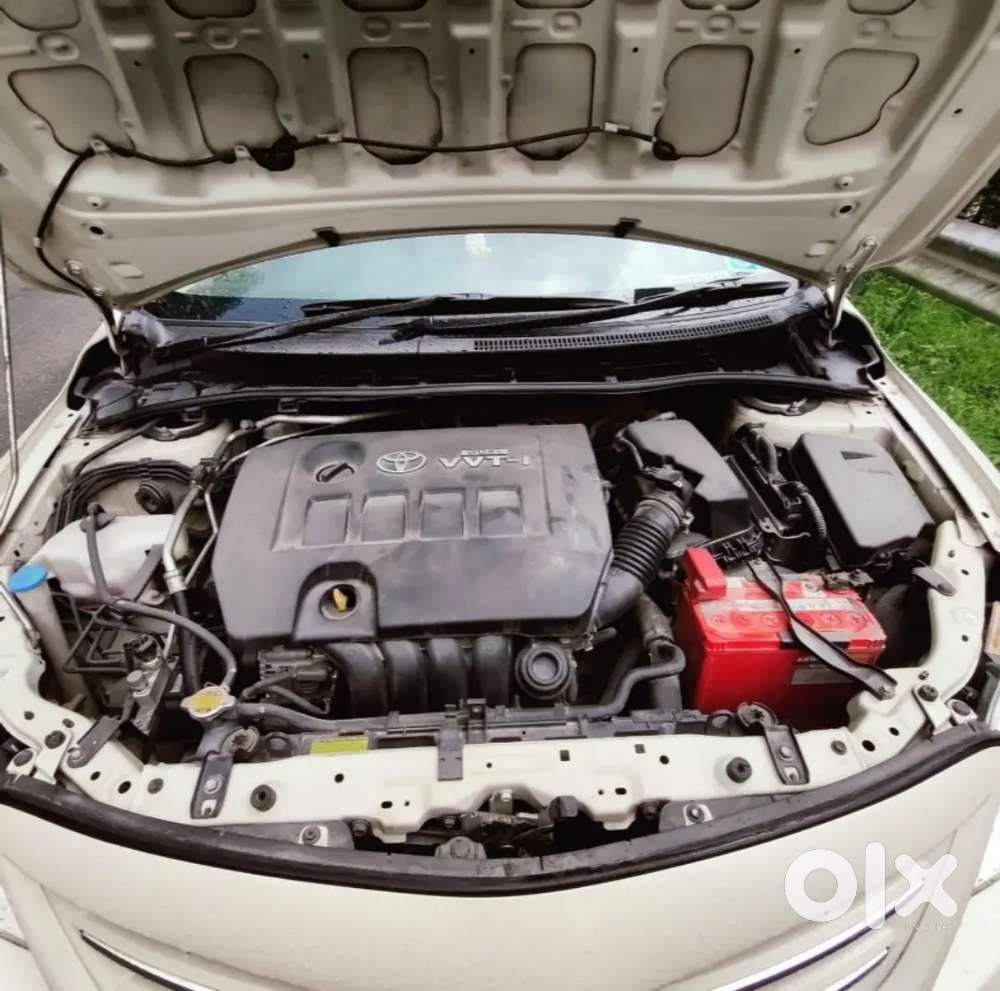 Toyota Corolla Altis 2013 Petrol Manual