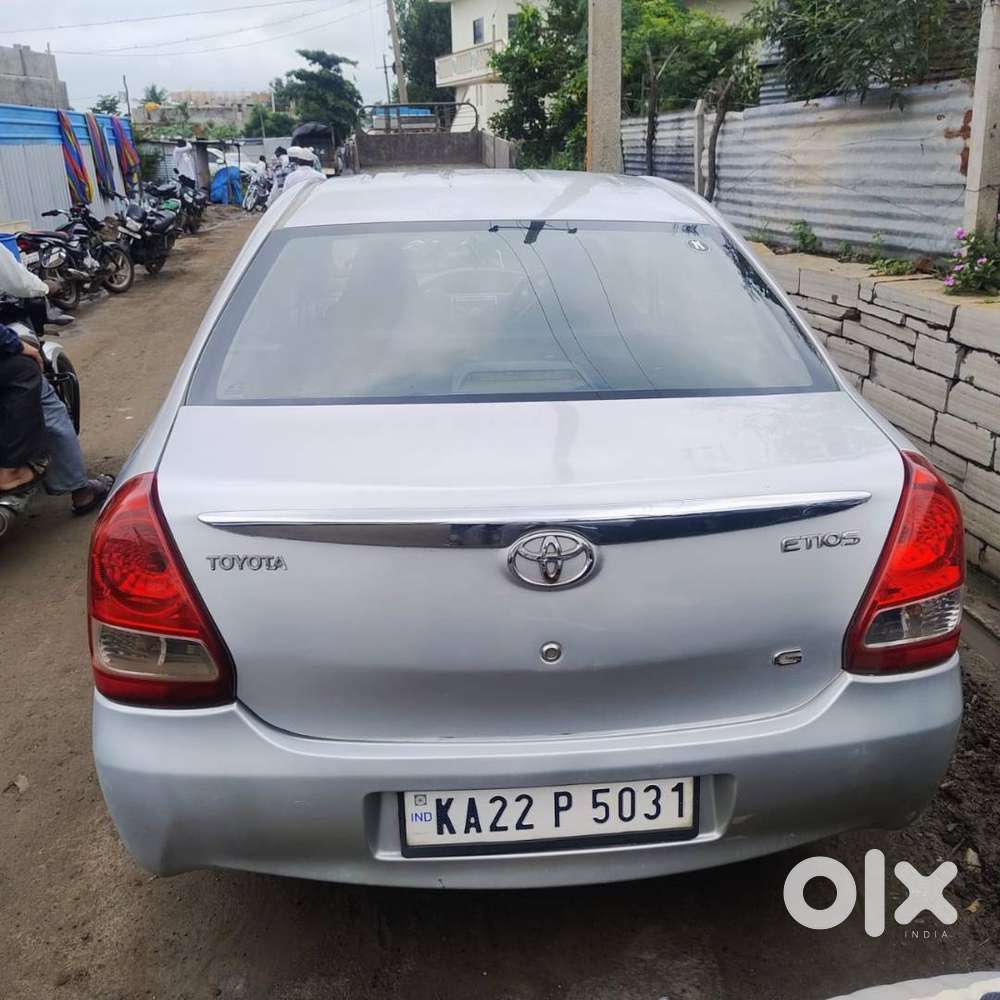 Toyota Etios G 2011