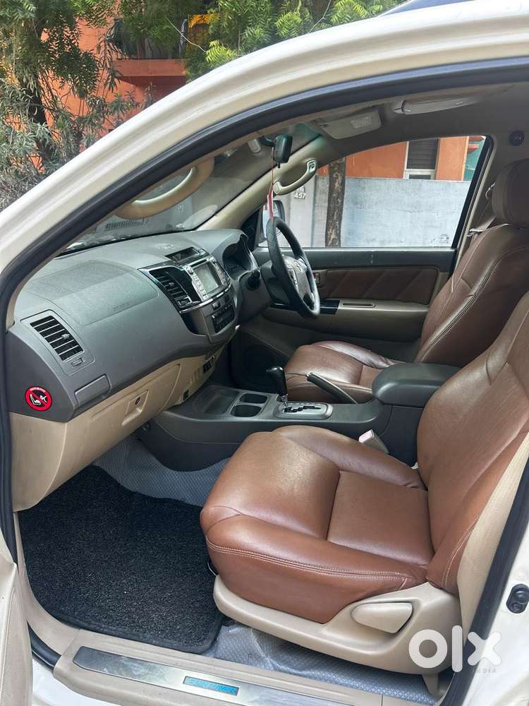 Toyota Fortuner 3.0 4x2 Automatic, 2012, Diesel