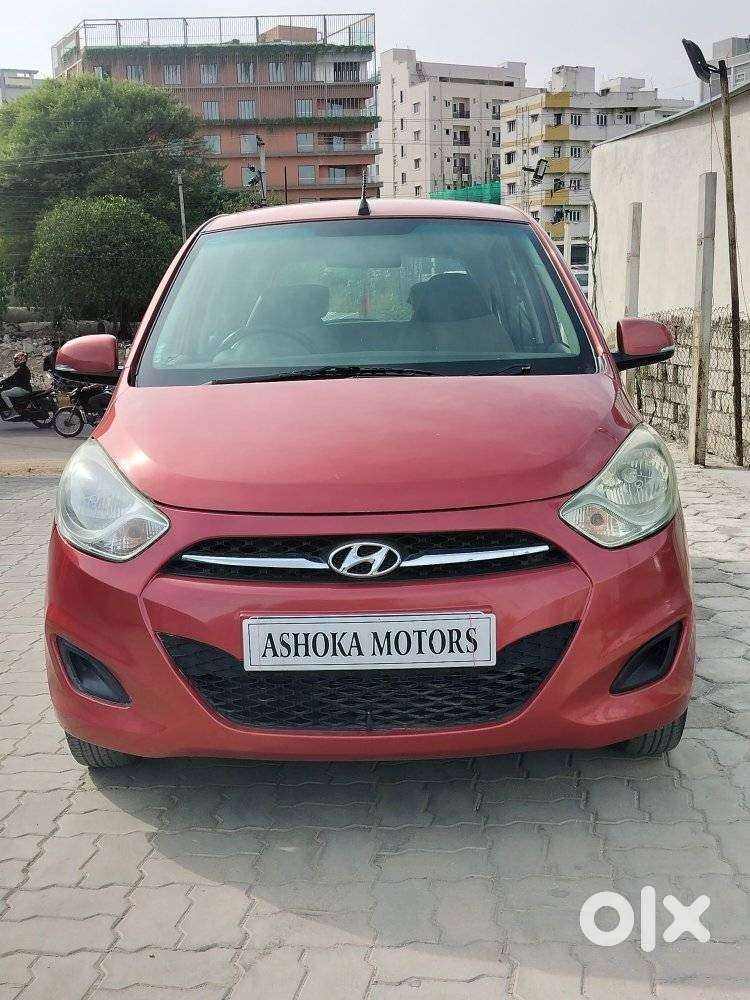 Hyundai I10 Sportz At, 2010, Petrol