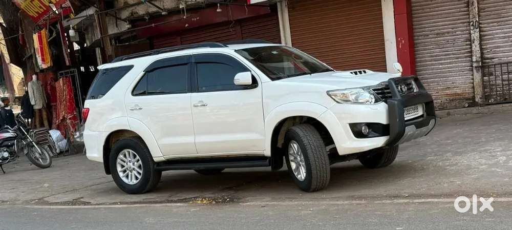 Toyota Fortuner 2014 Diesel Manual