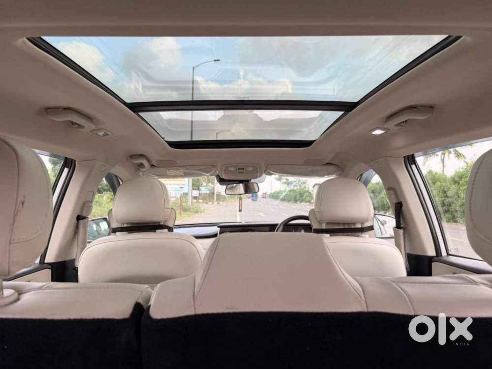 Mahindra Xuv700 2.0 Ax 7 Petrol At Luxury Pack Str, 2023, Diesel
