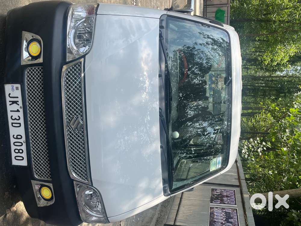 Maruti Suzuki Eeco 2017 Petrol Well Maintained