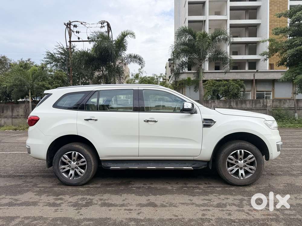 Ford Endeavour 3.2 Titanium At 4x4, 2017, Diesel