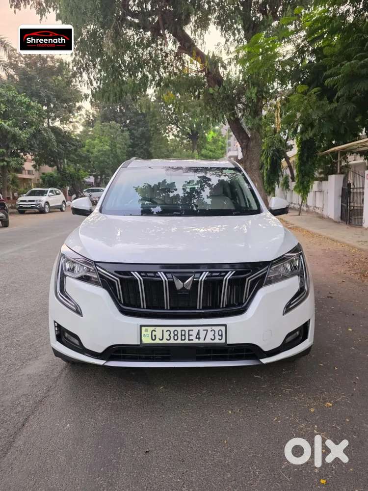 Mahindra Xuv700 2.0 Ax 7 Petrol At Luxury Pack Str, 2023, Petrol