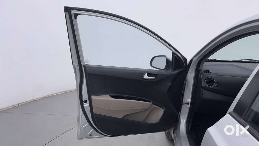 Hyundai Xcent 1.2 Vtvt Sx Option, 2015, Petrol