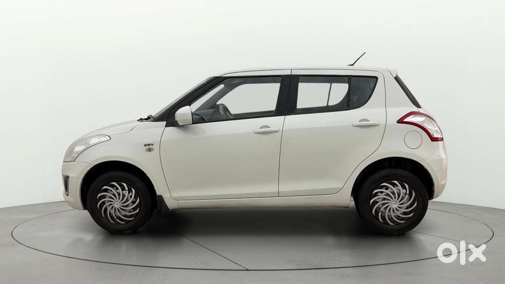 Maruti Suzuki Swift 1.2 Lxi (o), 2017, Petrol