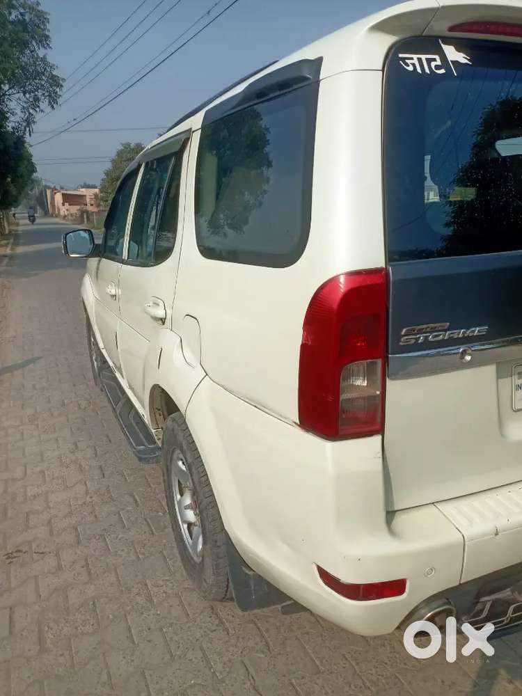 Tata Safari Storme 2015 Model