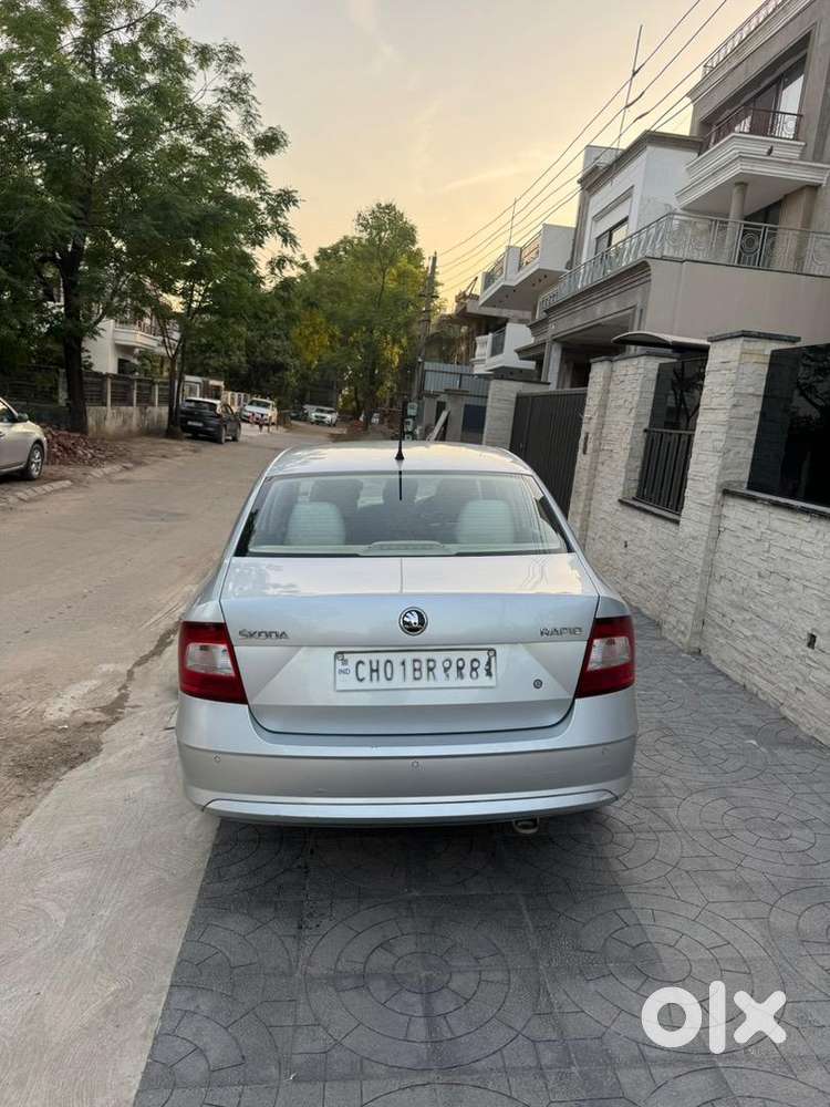 Skoda Rapid 2018 Petrol, Ch Number