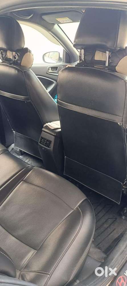 2017 Hyundai Manual Petrol First Owner
